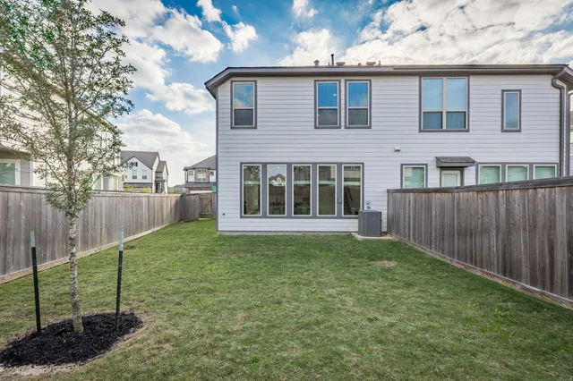 $2,300 | 12902 Rio Medina Trail, Cypress, TX 77433