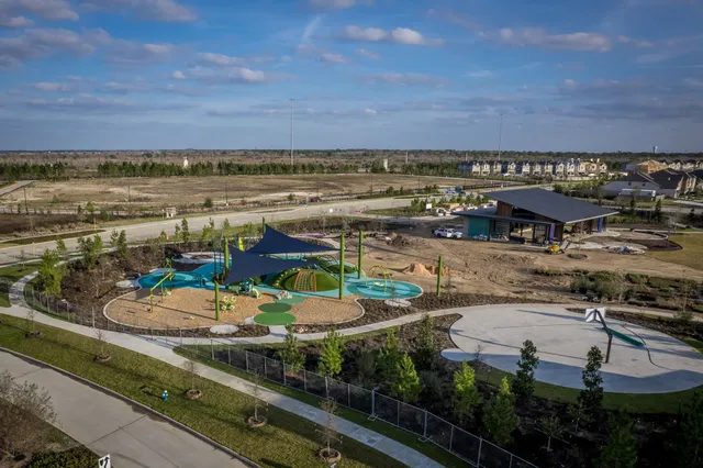 $2,300 | 12902 Rio Medina Trail, Cypress, TX 77433