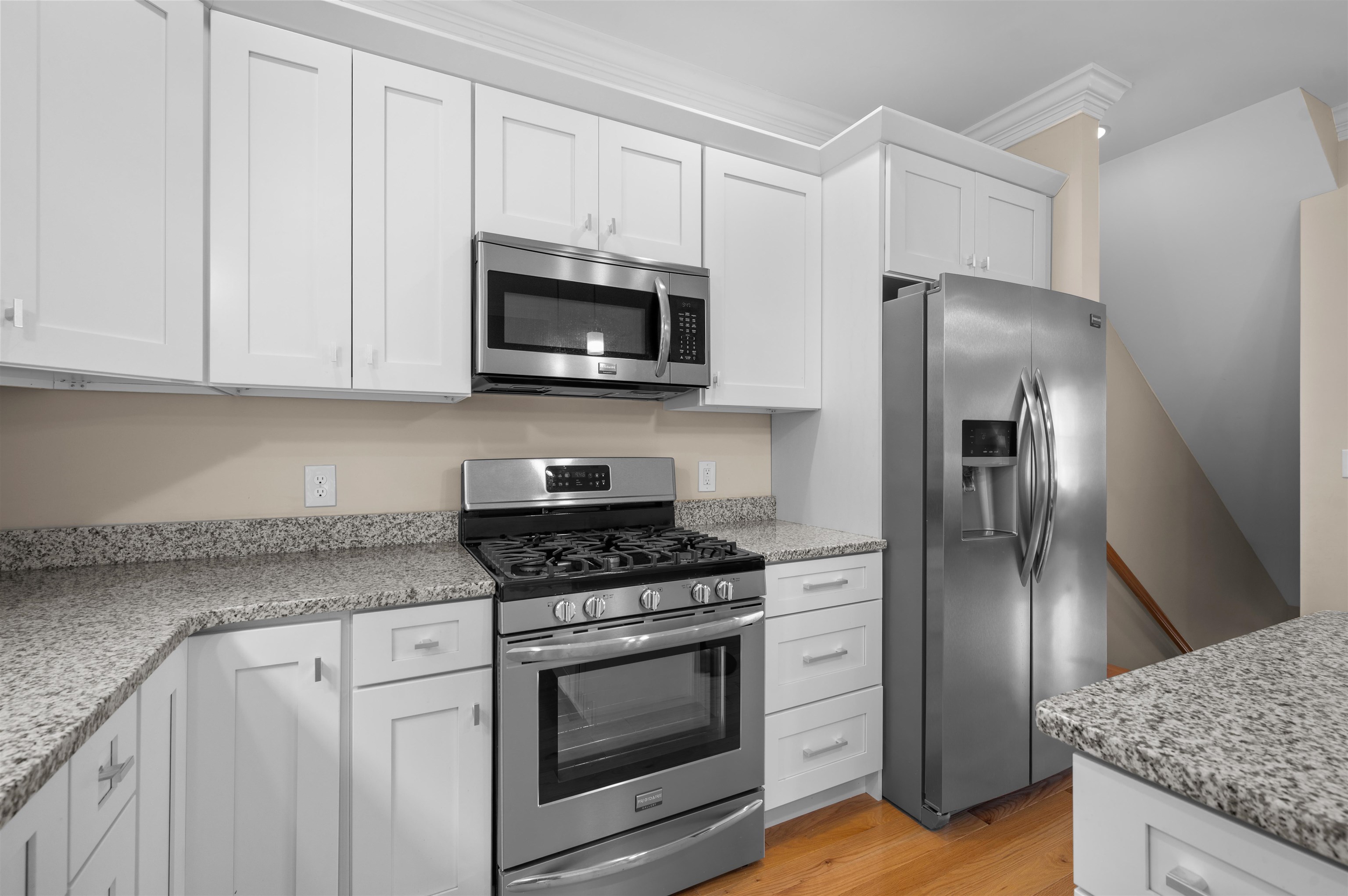 39 Acadia Lane Exeter, NH 03833 - Photo 7 of 41