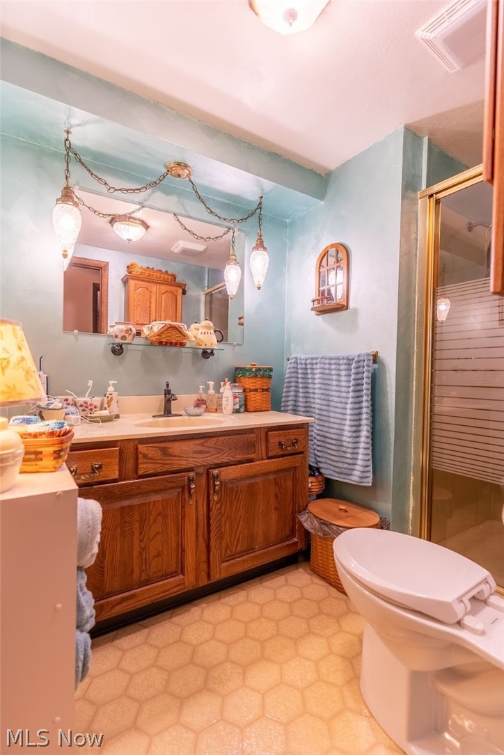 5155 McCormick Road Ravenna, OH 44266 - Photo 19 of 28 Main Bathroom