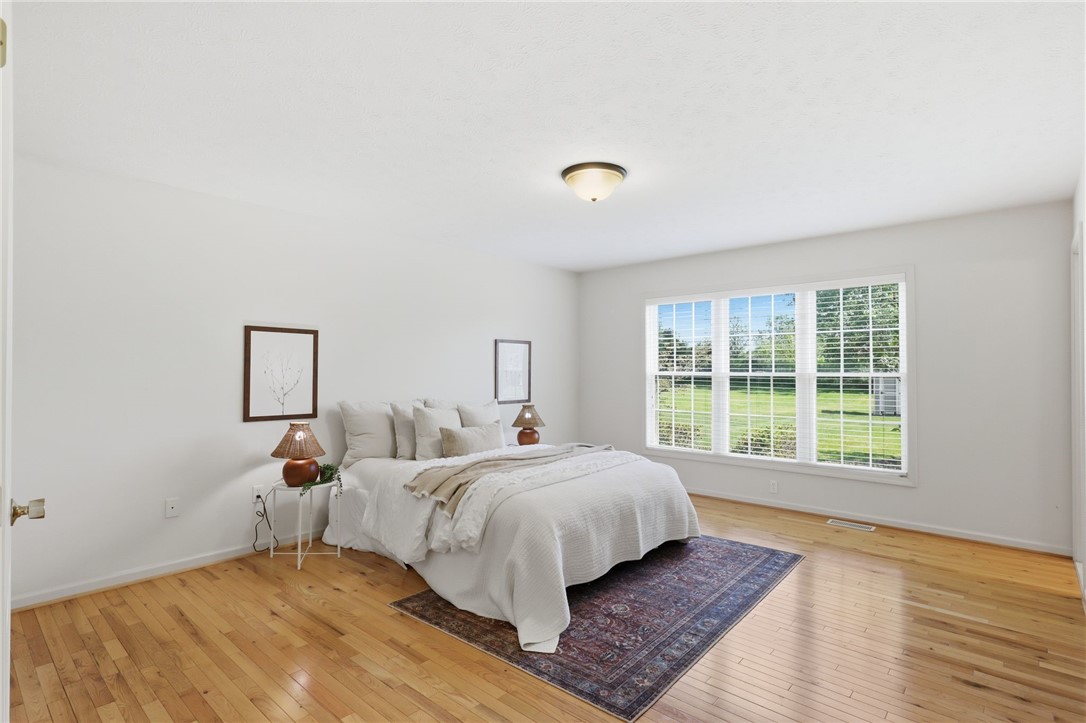 1024 Pondbrook Point Webster, NY 14580 - Photo 14 of 36