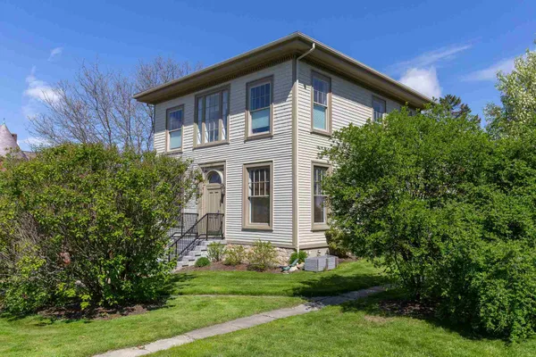 $425,000 | 300 Main Street, Unit 5, Burlington, VT 05401