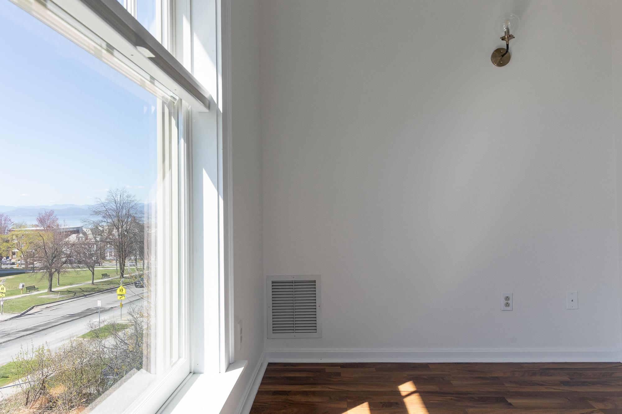 300 Main Street, Unit 5 Burlington, VT 05401 - Photo 13 of 41