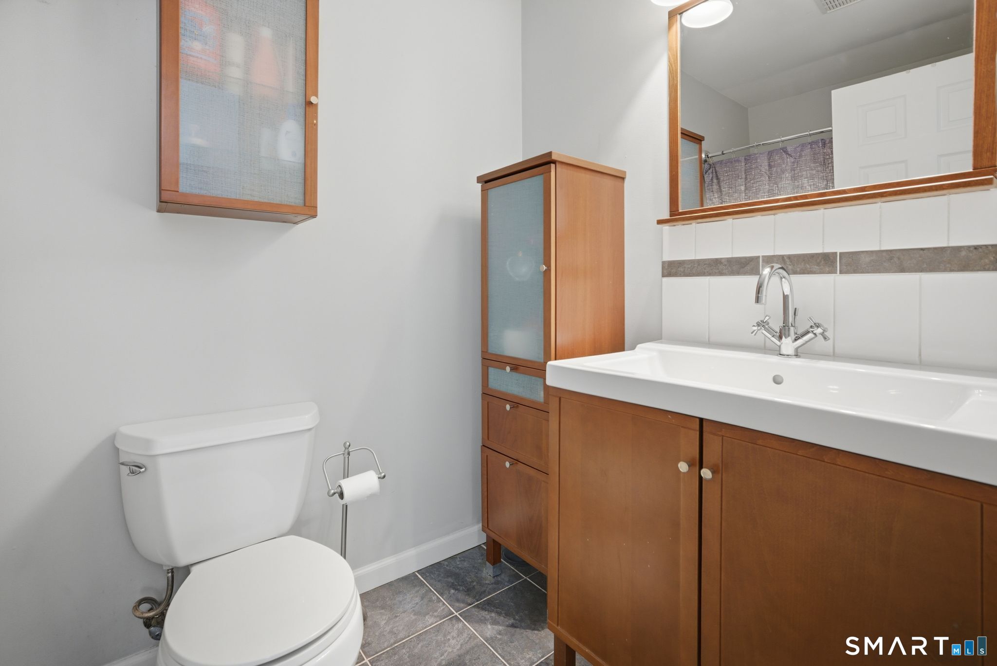 1 Abbott Road, Unit 44 Ellington, CT 06029 - Photo 14 of 18 Master bathroom. Tub with shower.