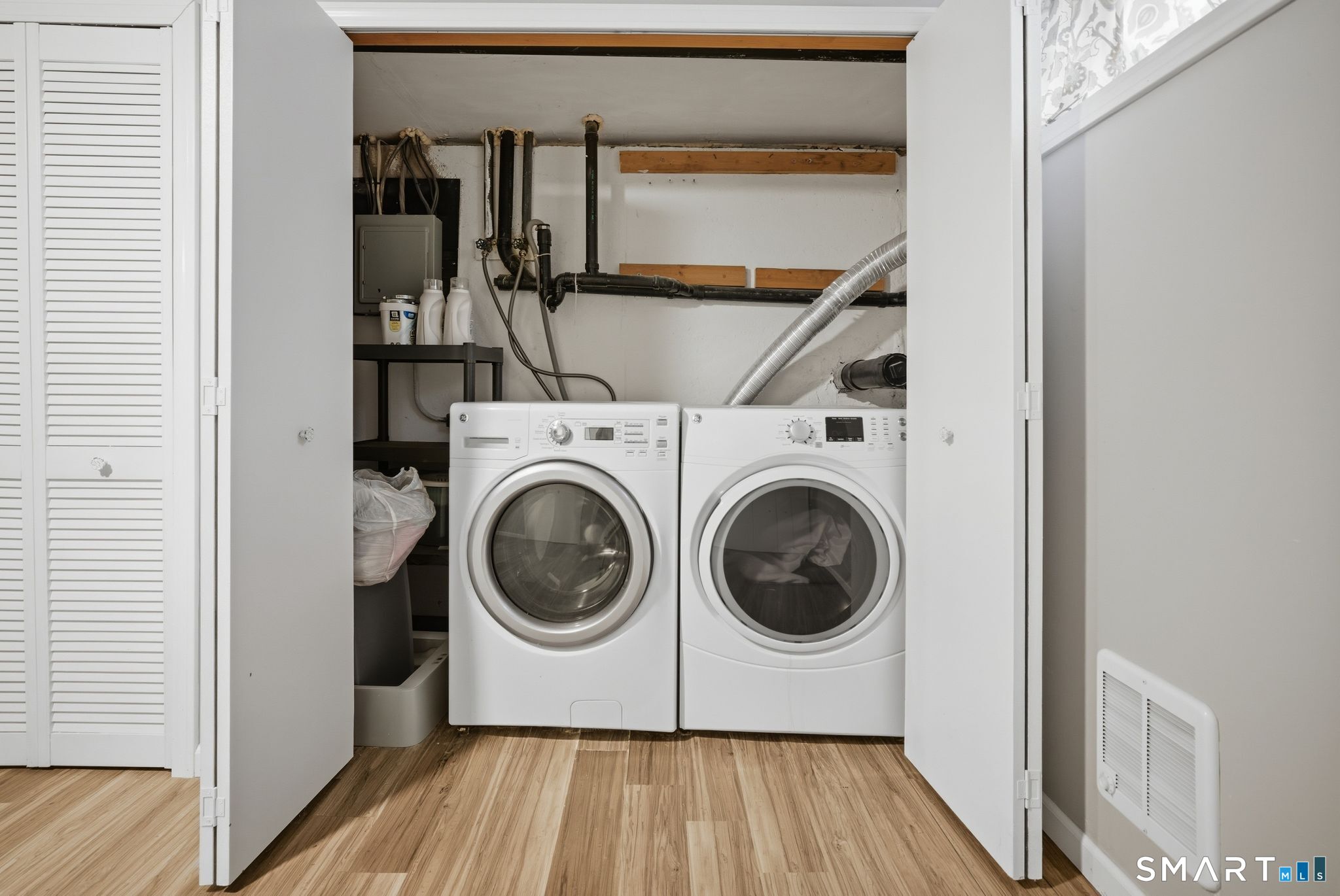 1 Abbott Road, Unit 44 Ellington, CT 06029 - Photo 17 of 18 Laundry locker in basement. Washer Dryer included