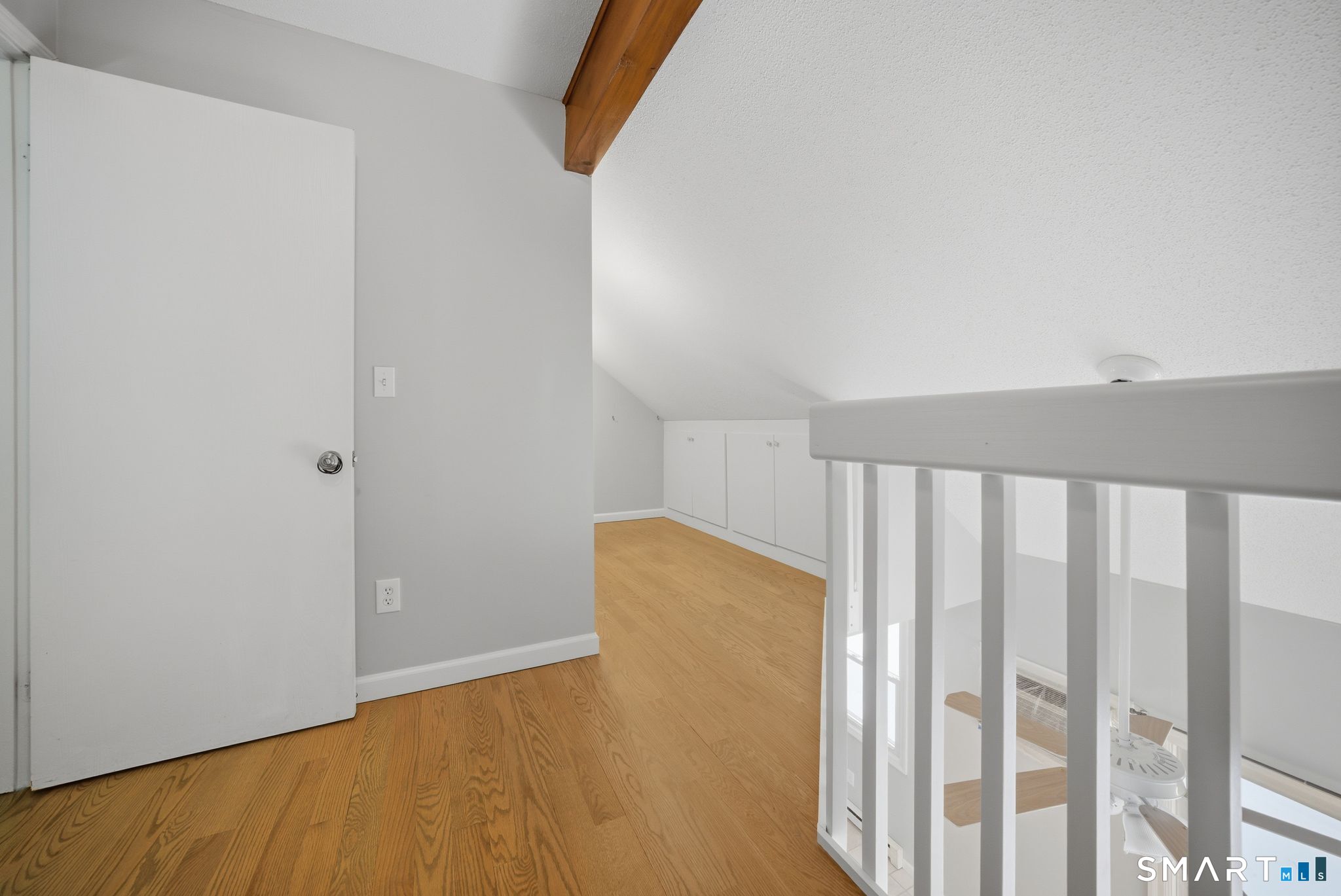 1 Abbott Road, Unit 44 Ellington, CT 06029 - Photo 10 of 18 Upstairs loft with office.