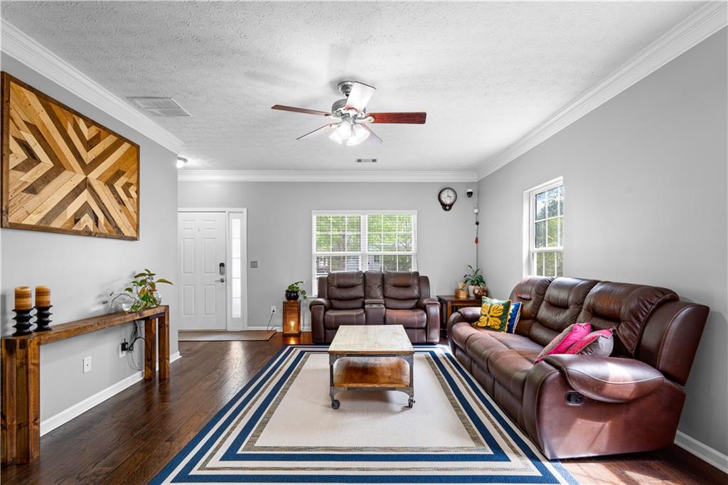 38 Roxbury Lane Newnan, GA 30265 - Photo 6 of 30