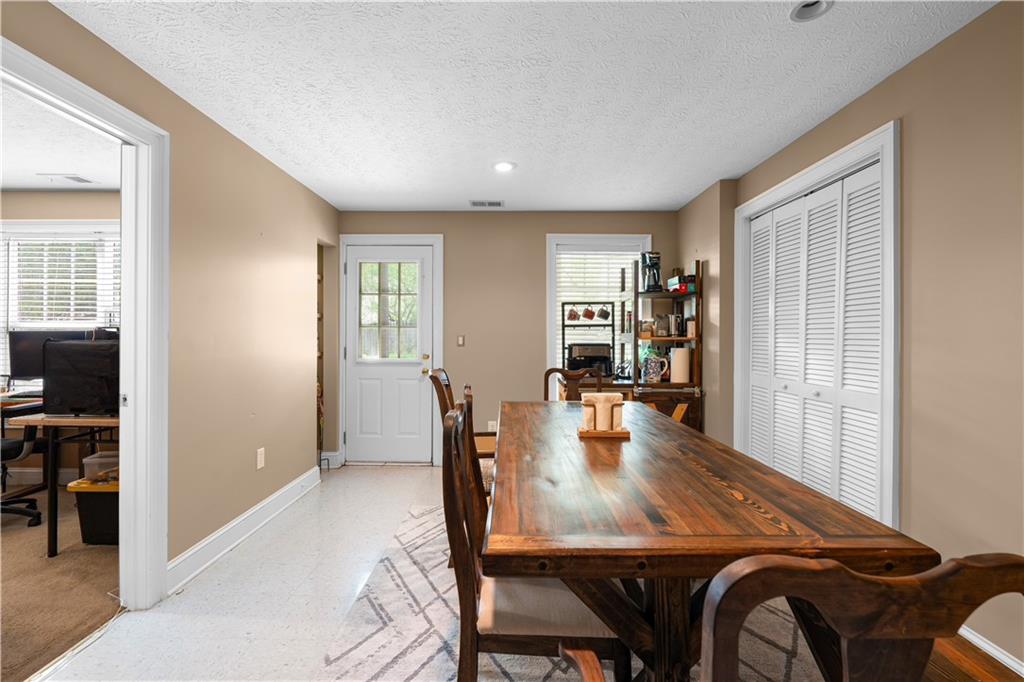 38 Roxbury Lane Newnan, GA 30265 - Photo 10 of 30