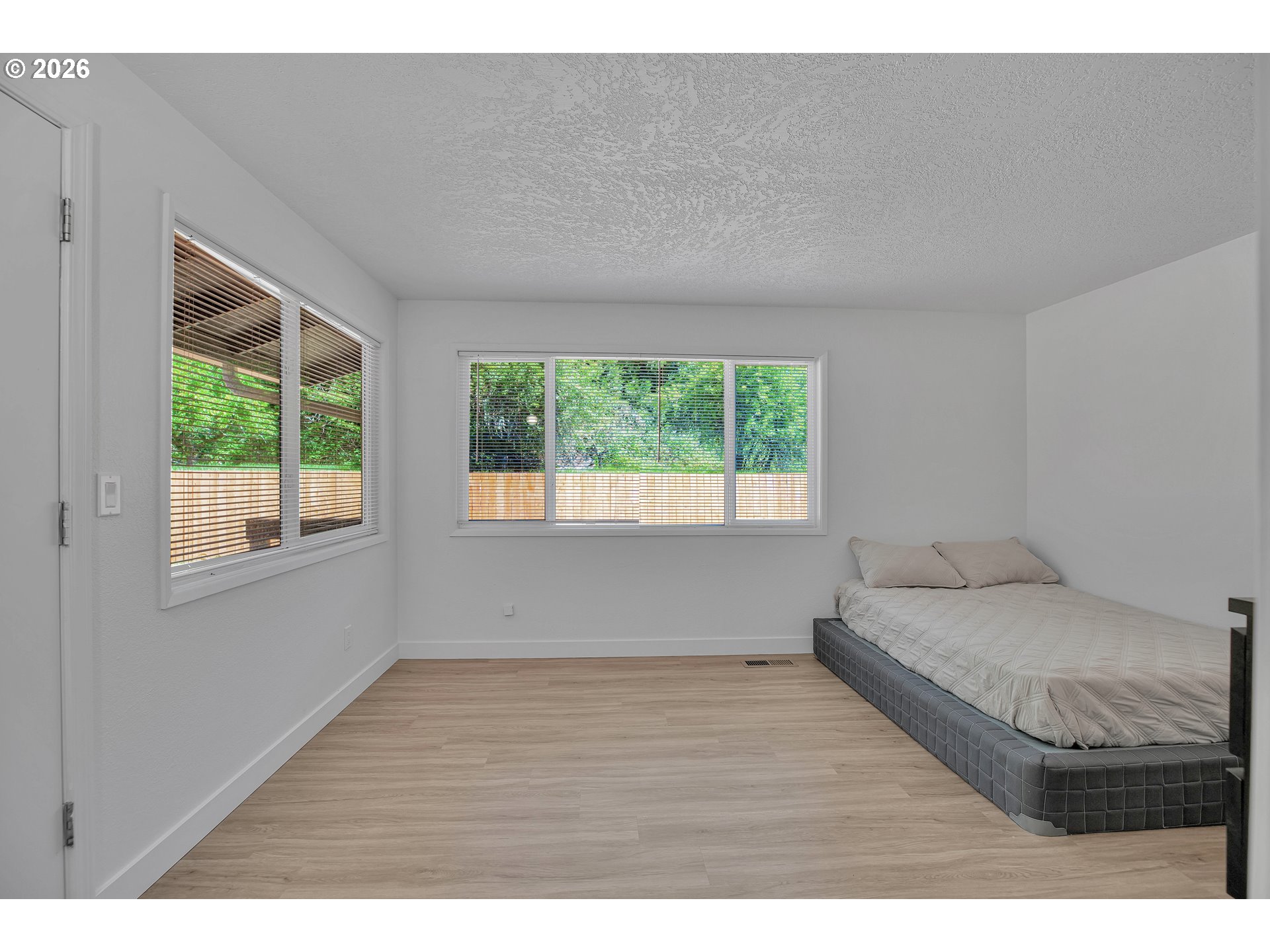 16710 Southeast Sunnyside Road Clackamas, OR 97015 - Photo 21 of 33
