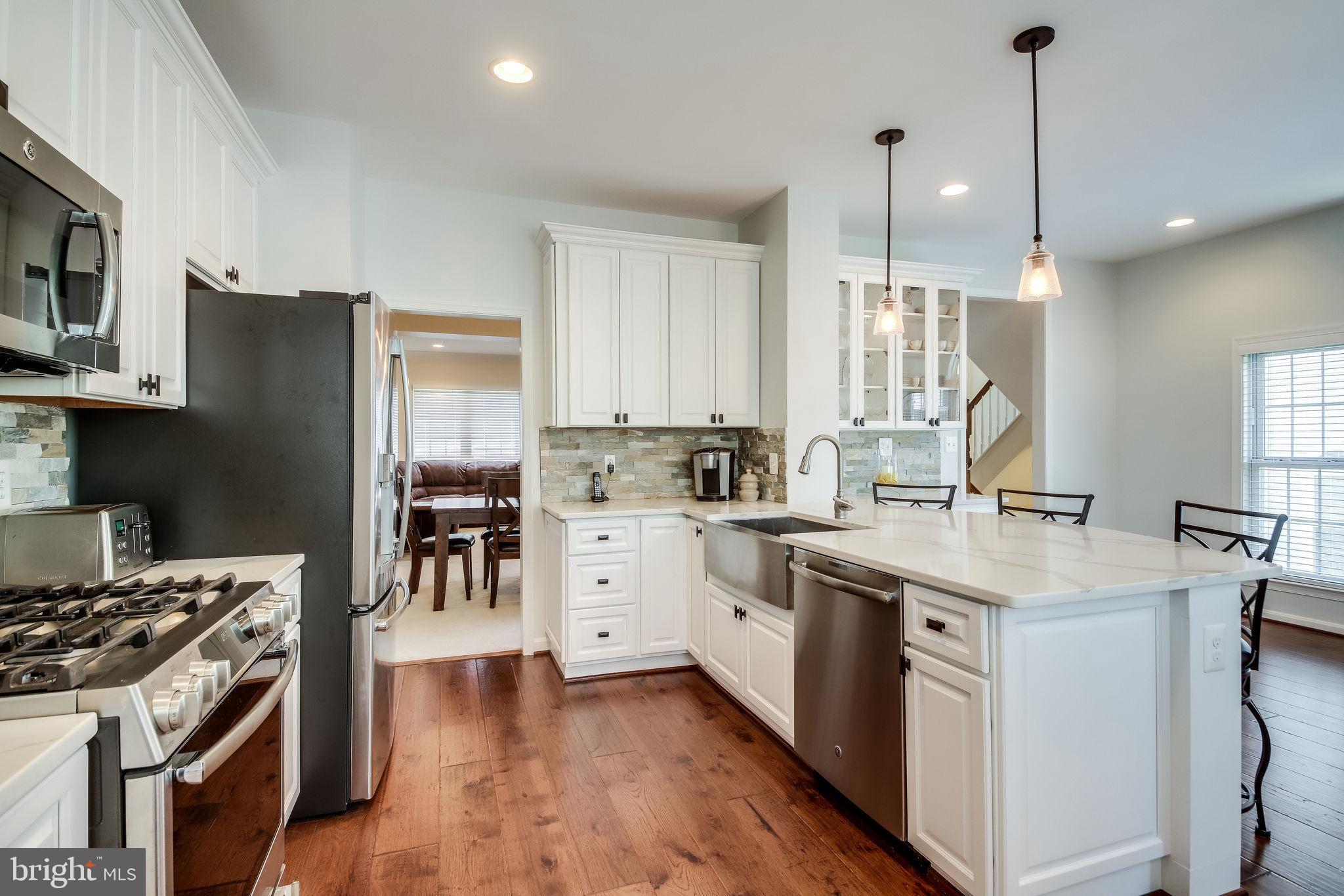 46752 Oakmere Terrace Sterling, VA 20165 - Photo 19 of 66