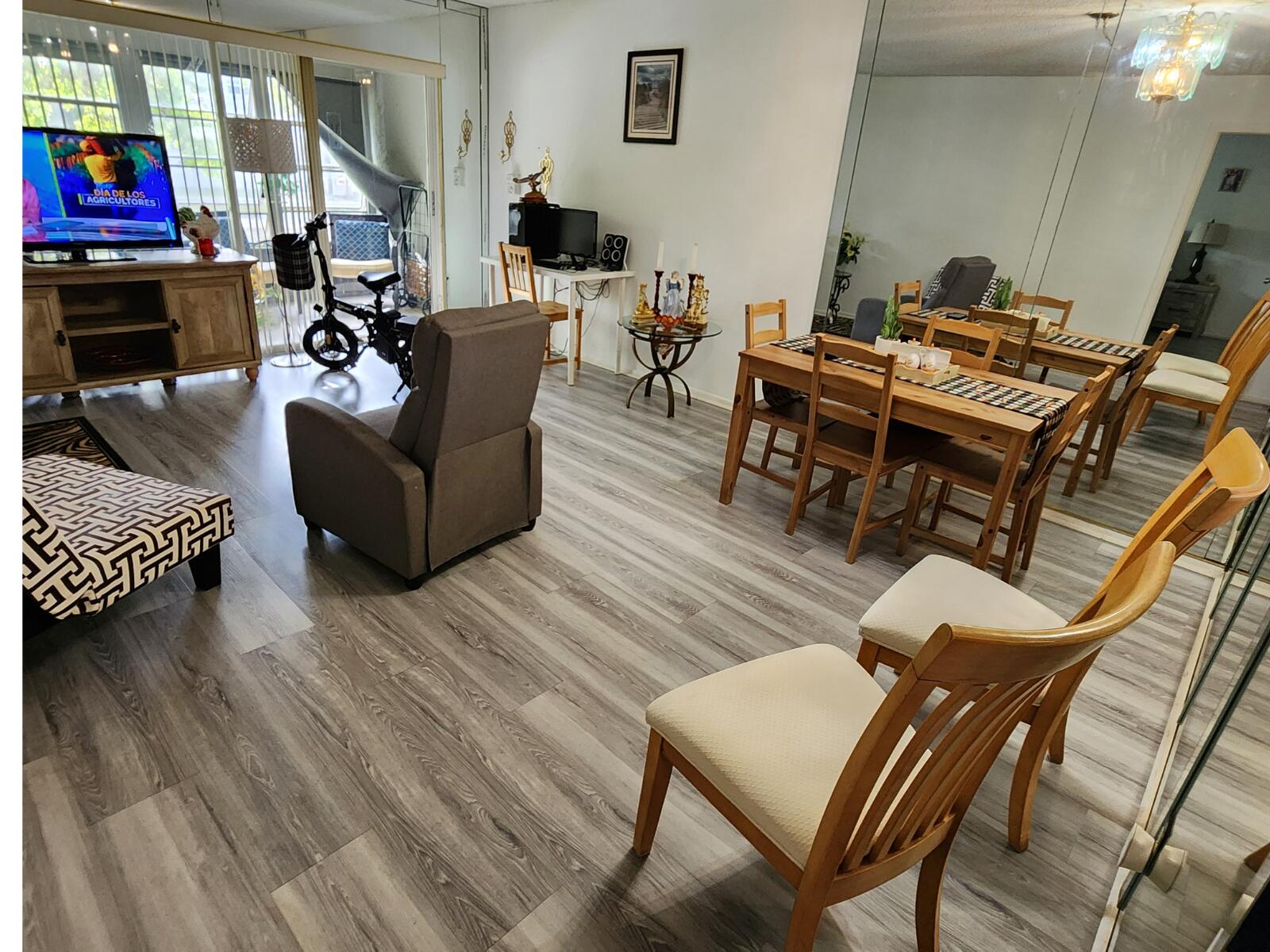 8842 West McNab Road, Unit 205 Tamarac, FL 33321 - Photo 9 of 21 462