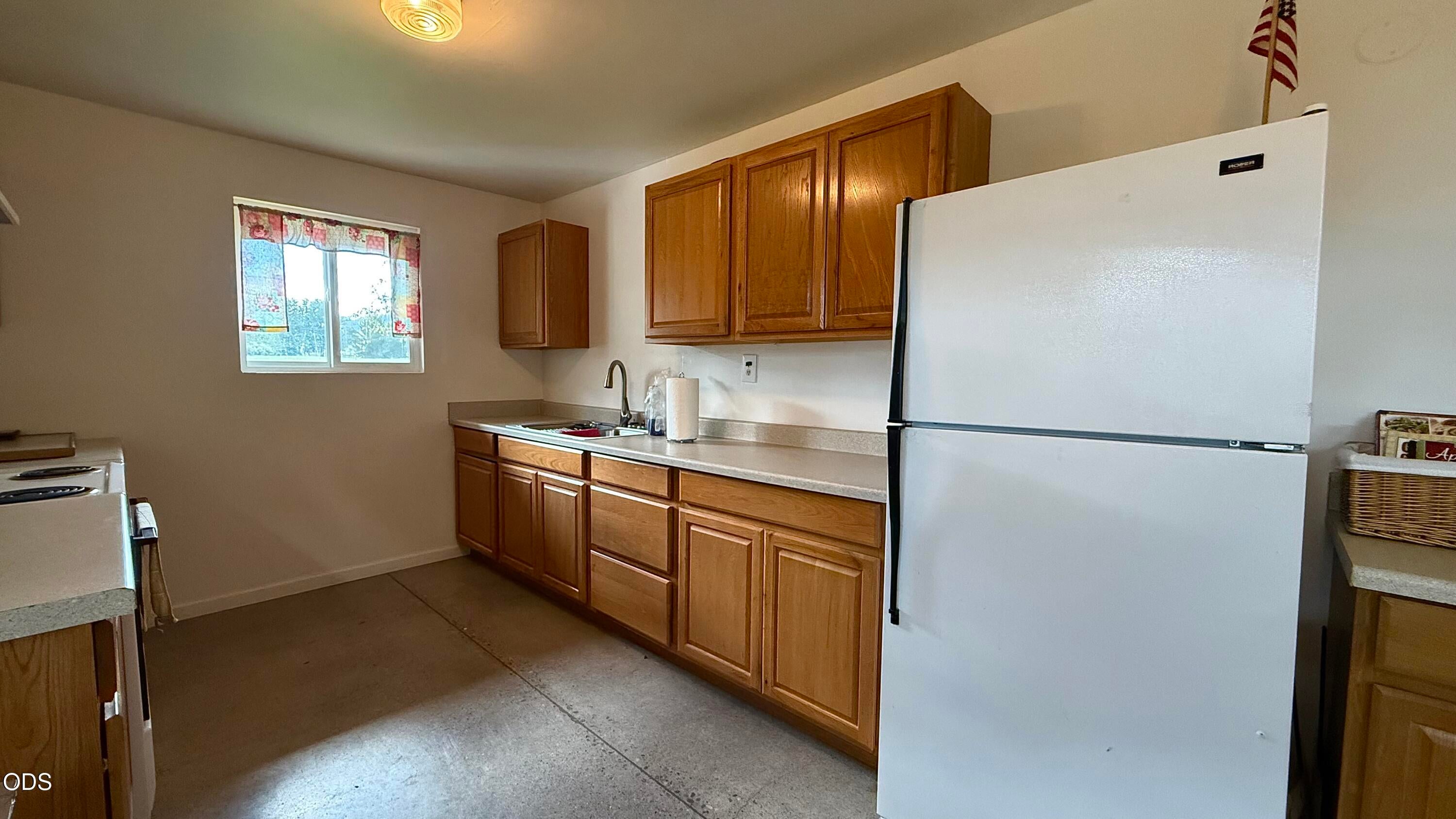 8401 Old Stage Road, Unit 65 Central Point, OR 97502 - Photo 45 of 51 Gallery Image 45