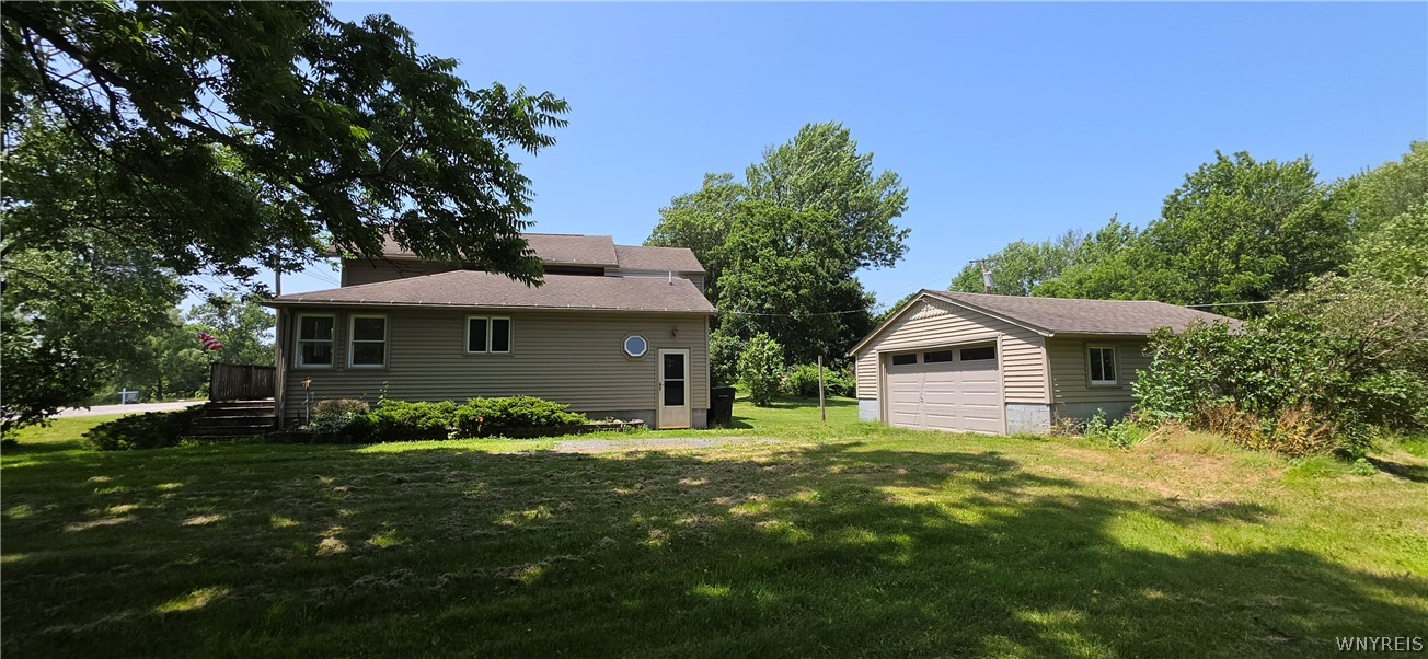 8805 Chestnut Ridge Road Royalton, NY 14067 - Photo 11 of 49