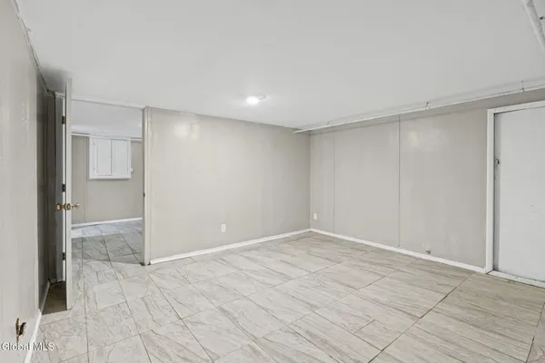 $280,000 | 525 Kenwood Avenue, Bethlehem, NY 12054