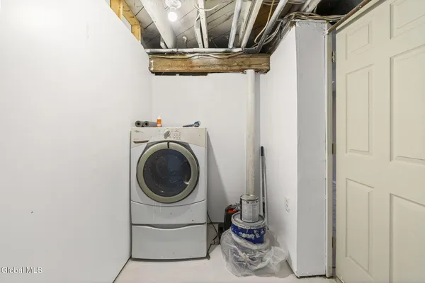 $280,000 | 525 Kenwood Avenue, Bethlehem, NY 12054