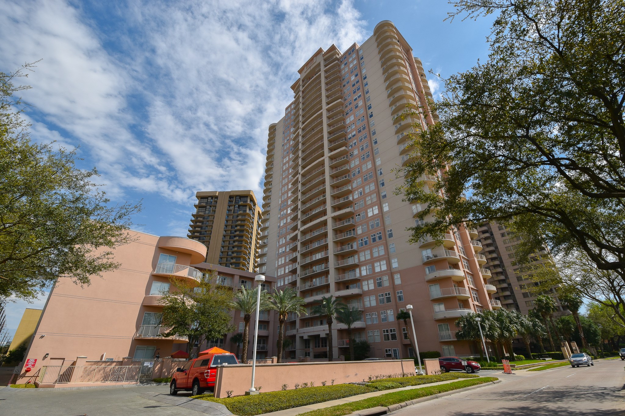 3505 Sage Road, Unit 3003 Houston, TX 77056 - Photo 1 of 23 Gallery Image 1