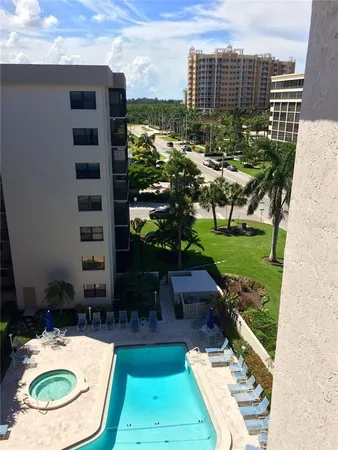 $6,500 | 1001 Benjamin Franklin Drive, Unit 701, Sarasota, FL 34236