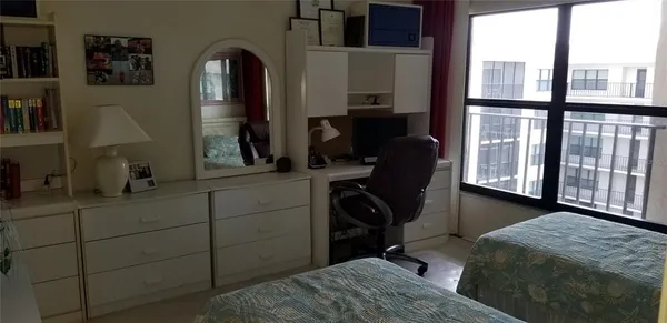 $6,500 | 1001 Benjamin Franklin Drive, Unit 701, Sarasota, FL 34236