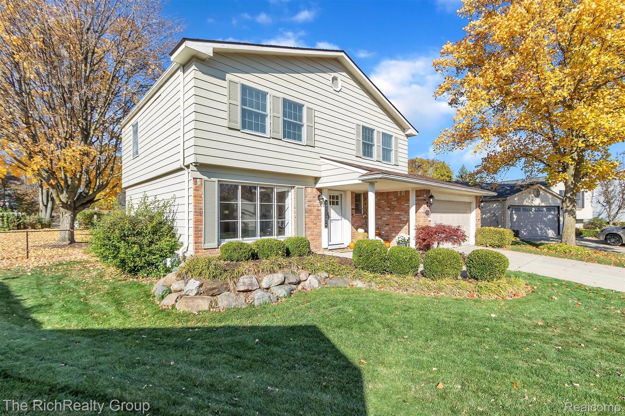 41874 Ridge Road East Novi, MI 48375 - Photo 2 of 42 02-41874 Ridge Rd E.jpg