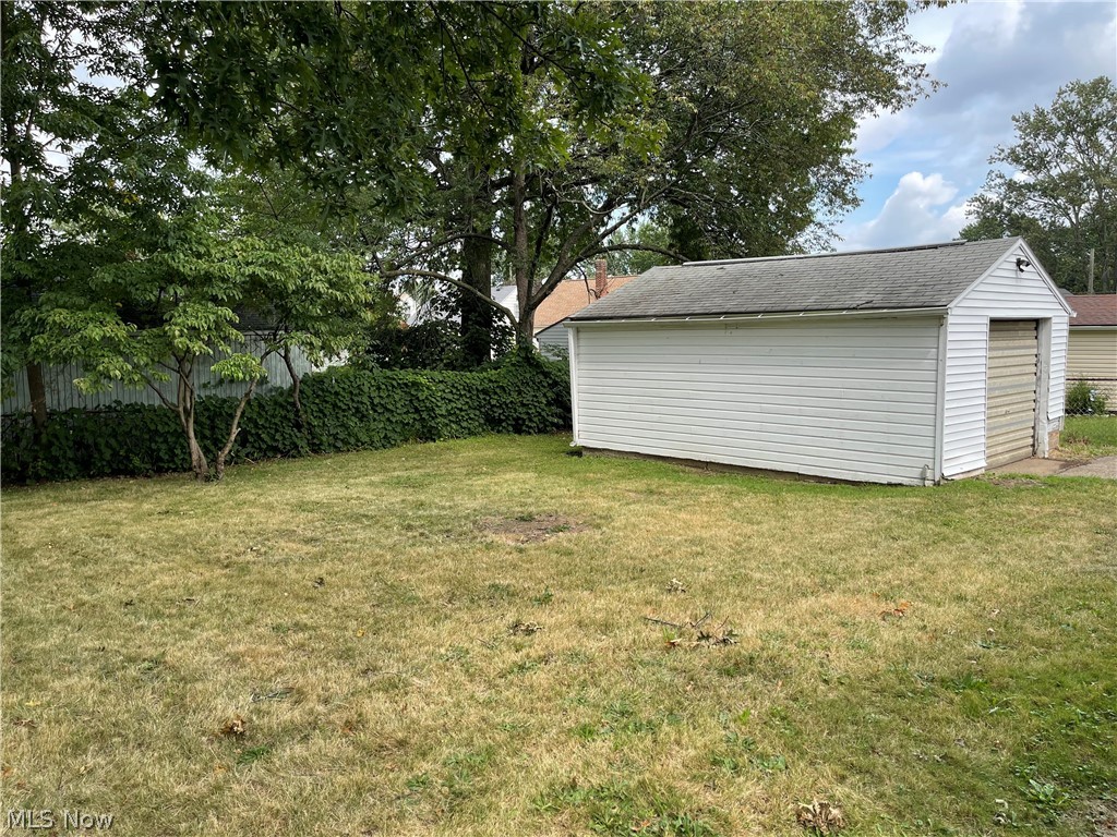 637 East Wilbeth Road Akron, OH 44306 - Photo 18 of 19 Gallery Image 18