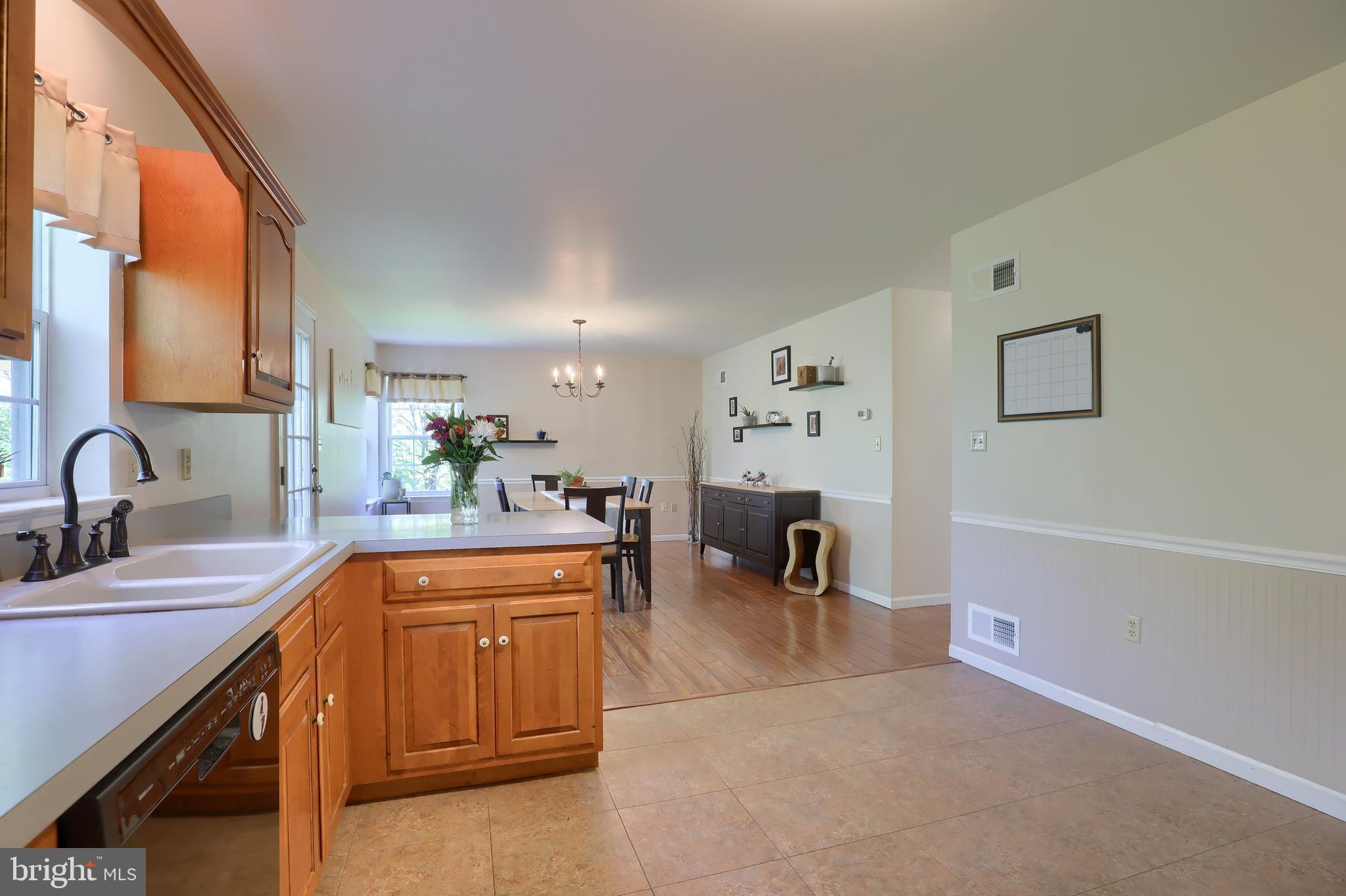 161 Brickyard Circle Ephrata, PA 17522 - Photo 10 of 48