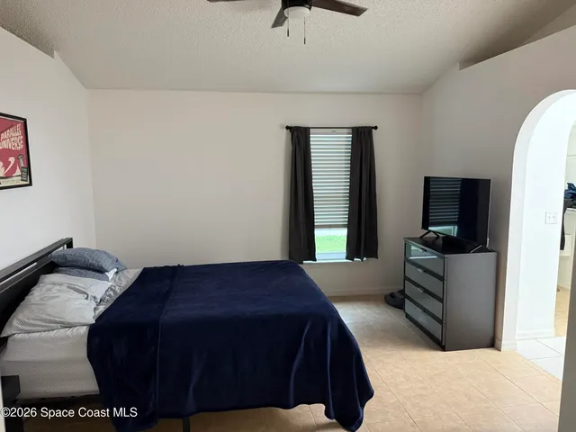 $2,000 | 2089 Redwood Circle, Palm Bay, FL 32905