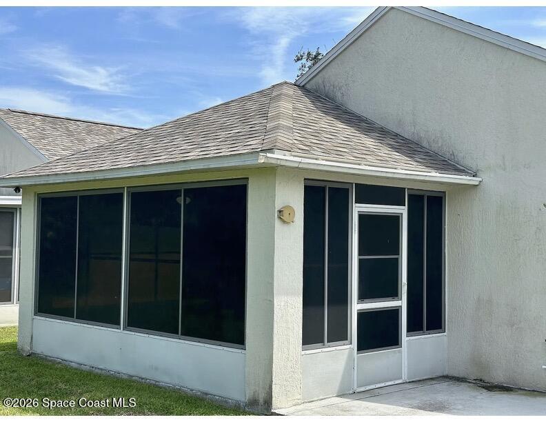 2089 Redwood Circle Palm Bay, FL 32905 - Photo 8 of 14 12