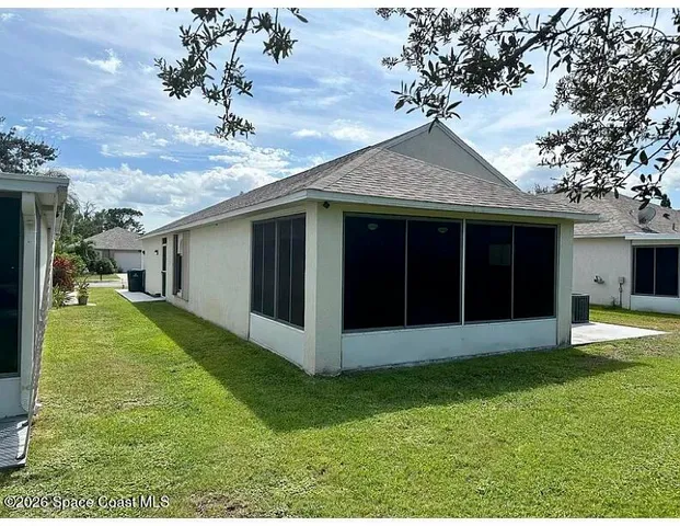 $2,000 | 2089 Redwood Circle, Palm Bay, FL 32905