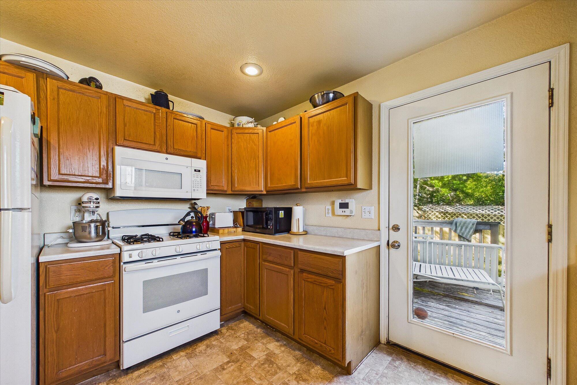 151 2nd Avenue Rio Dell, CA 95562 - Photo 15 of 31