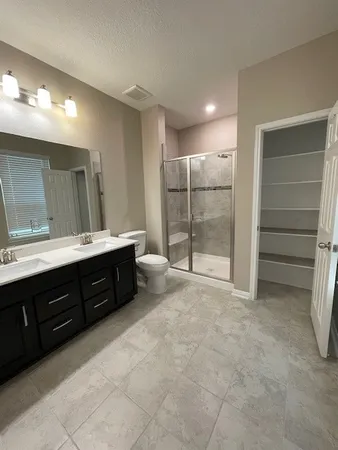 $2,400 | 7219 Escondido Drive, Rosharon, TX 77583