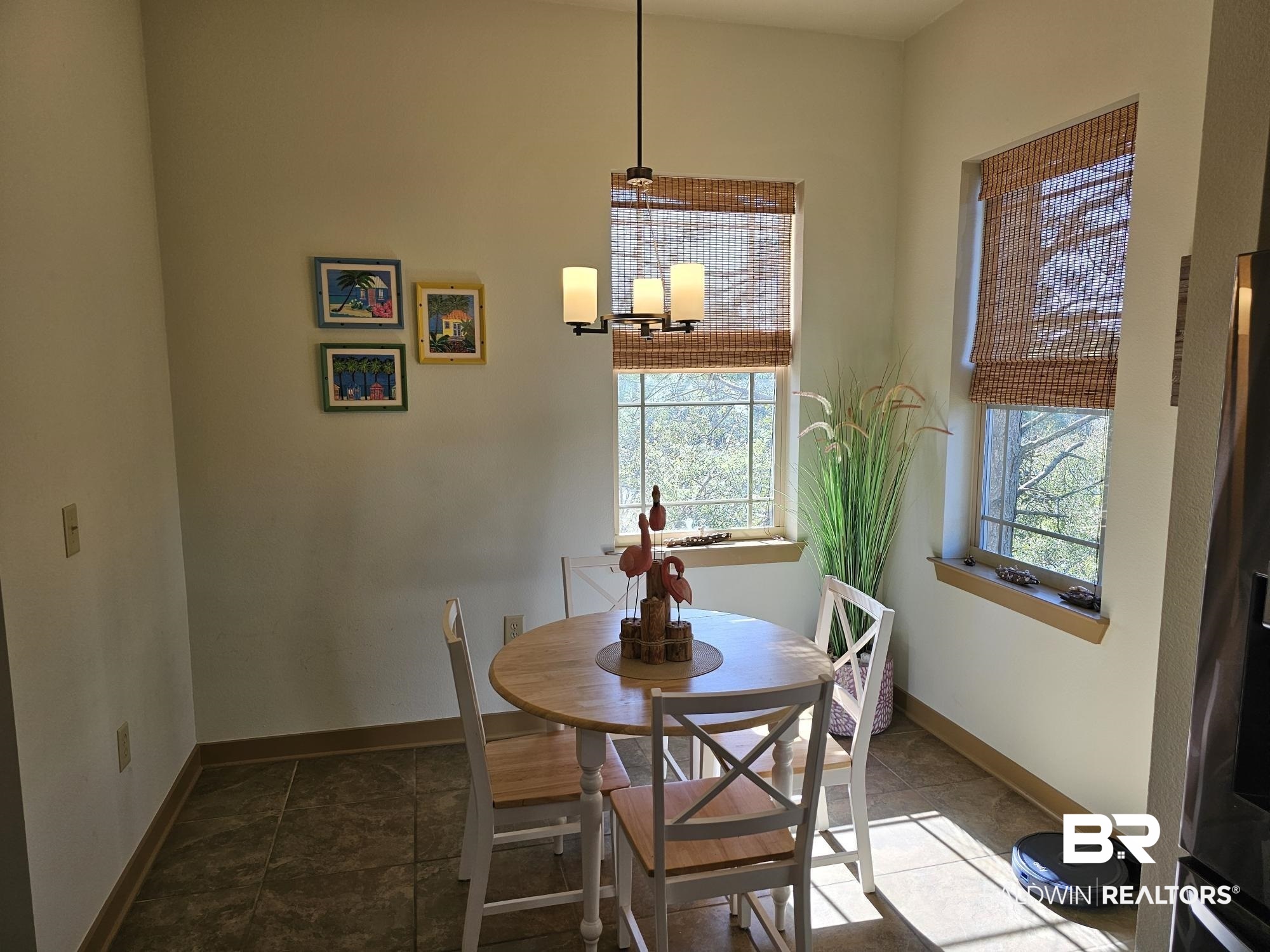 1430 Regency Road, Unit B304 Gulf Shores, AL 36542 - Photo 8 of 33 Dining Area