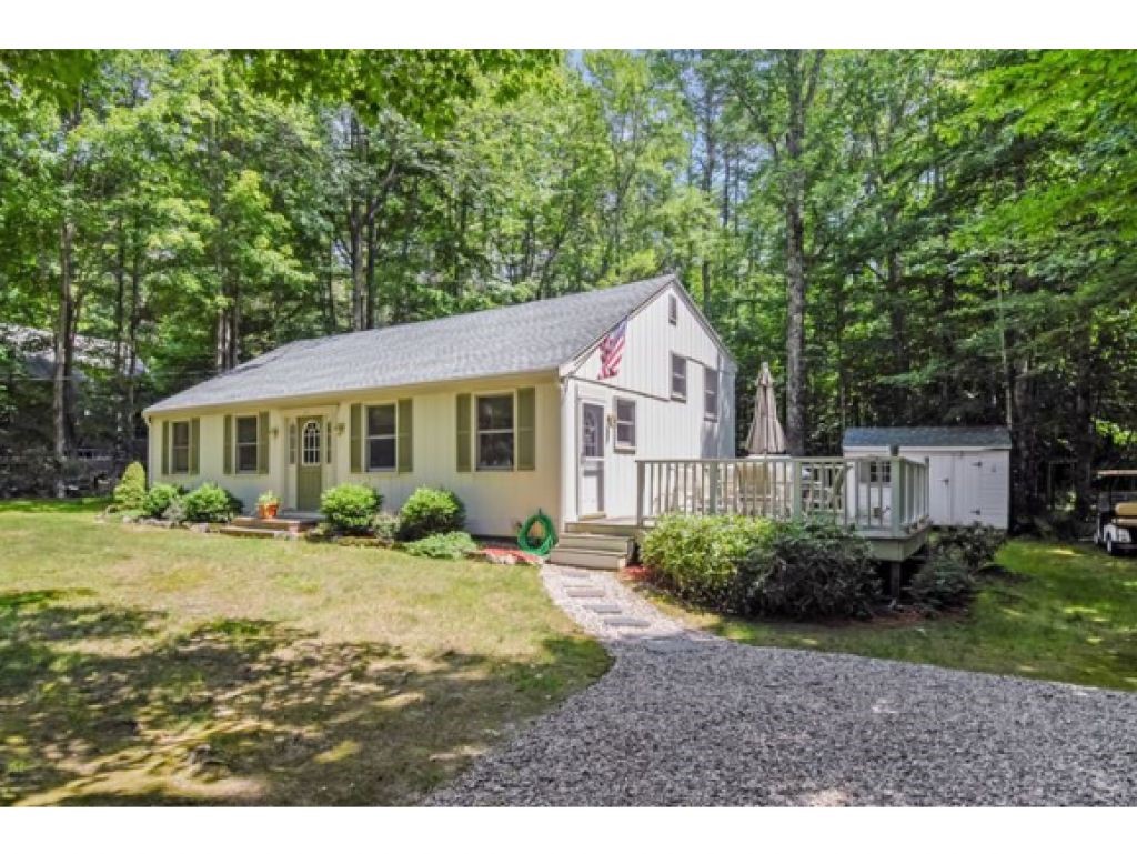 20 Port Wedeln Road Wolfeboro, NH 03894 - Photo 1 of 23