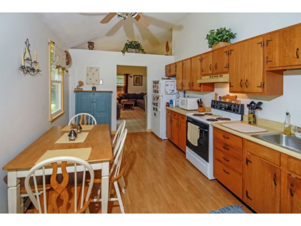 20 Port Wedeln Road Wolfeboro, NH 03894 - Photo 13 of 23