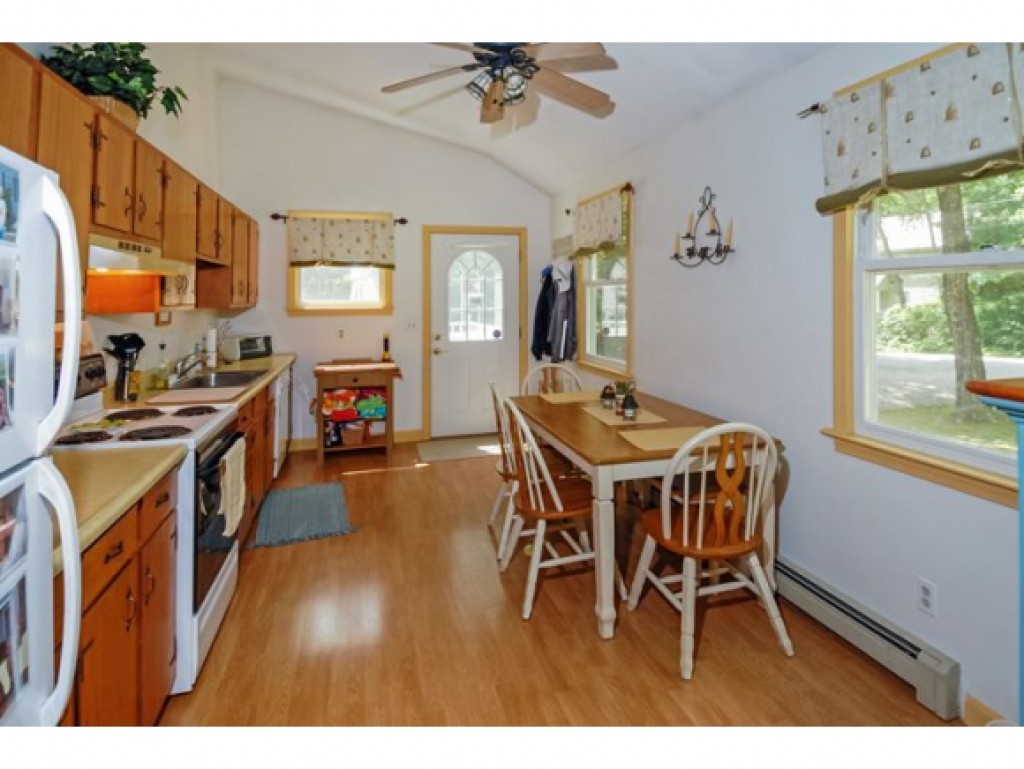 20 Port Wedeln Road Wolfeboro, NH 03894 - Photo 14 of 23