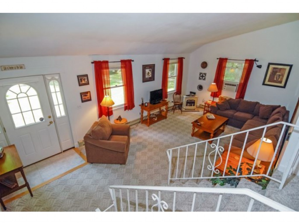 20 Port Wedeln Road Wolfeboro, NH 03894 - Photo 16 of 23
