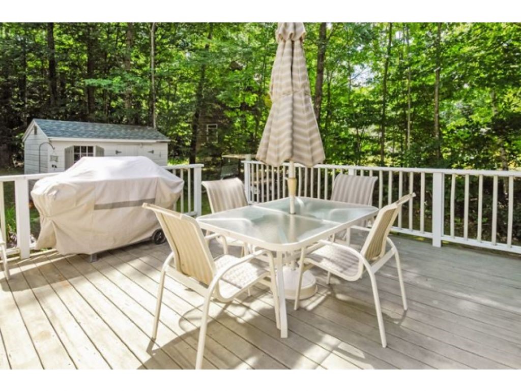 20 Port Wedeln Road Wolfeboro, NH 03894 - Photo 4 of 23