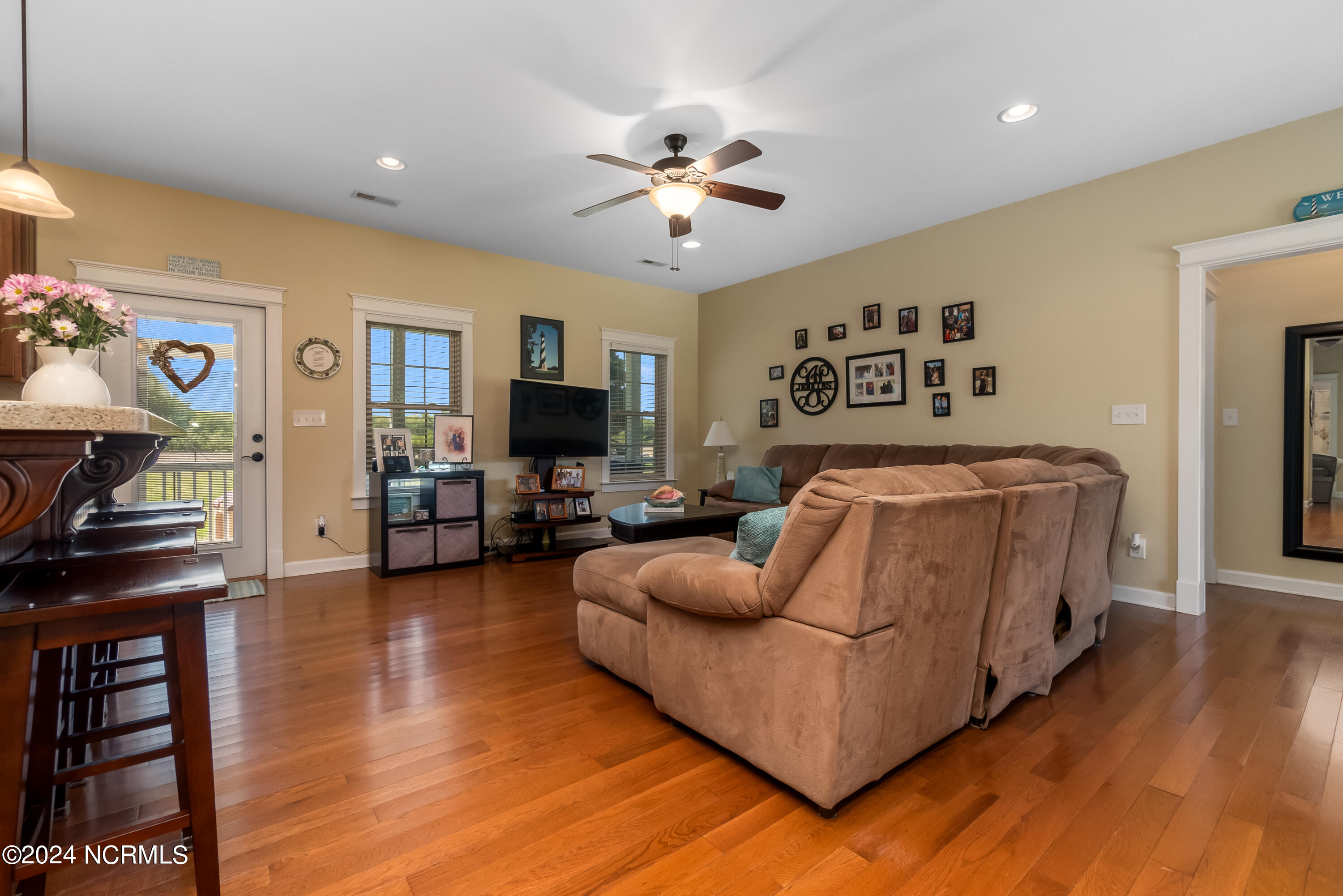 581 Okisko Road Elizabeth City, NC 27909 - Photo 12 of 23 DSC06886