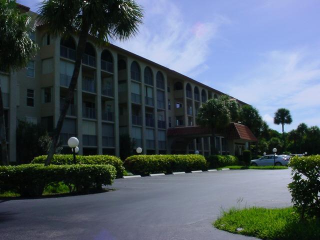 951 De Soto Road, Unit 428 Boca Raton, FL 33432 - Photo 1 of 1 Front