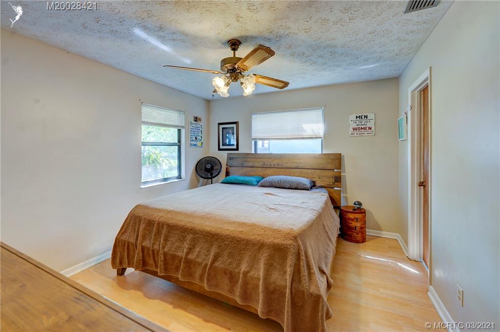 4918 Southeast Salvatori Road Stuart, FL 34997 - Photo 8 of 37 Gallery Image 8