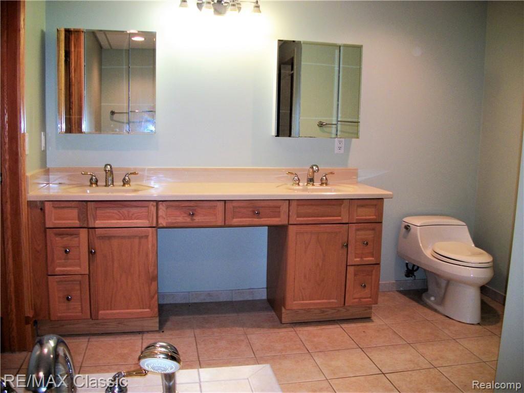 7679 Kearney Road Whitmore Lake, MI 48189 - Photo 44 of 68 103_2921.jpg