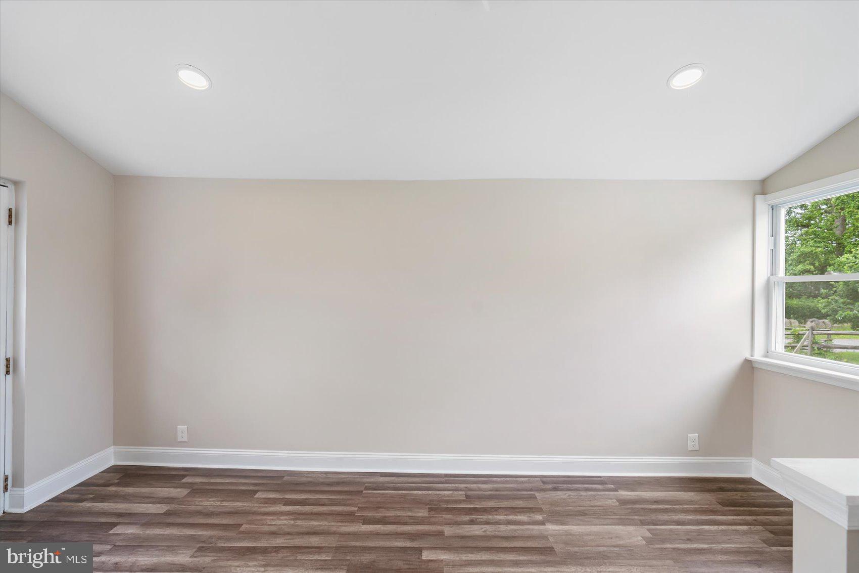 2216 Silver Lane Road Essex, MD 21221 - Photo 13 of 40