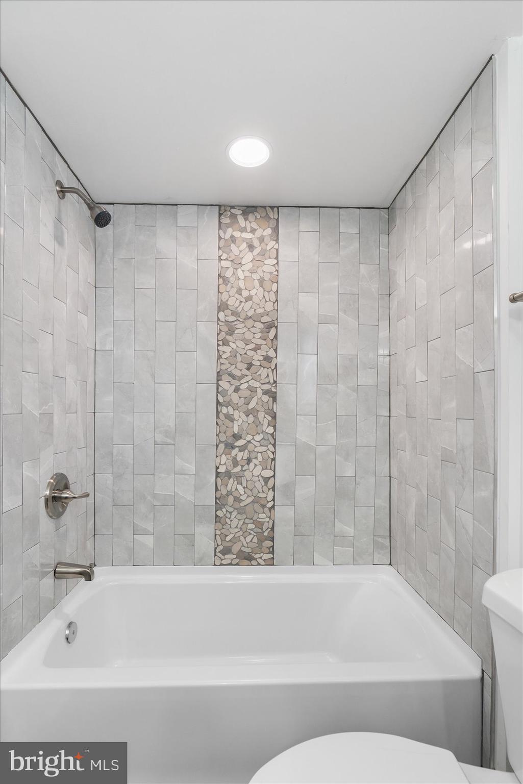 2216 Silver Lane Road Essex, MD 21221 - Photo 22 of 40
