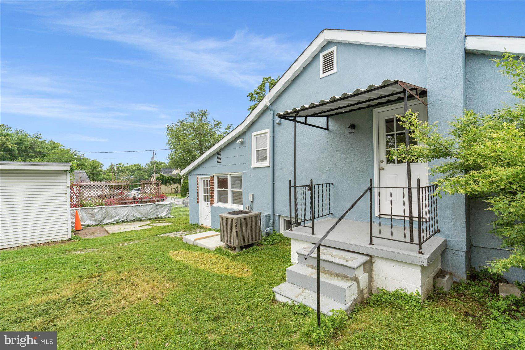 2216 Silver Lane Road Essex, MD 21221 - Photo 32 of 40