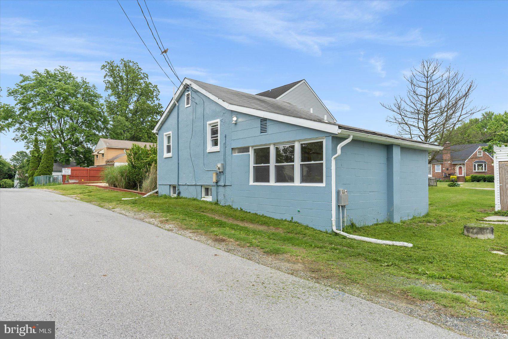 2216 Silver Lane Road Essex, MD 21221 - Photo 35 of 40