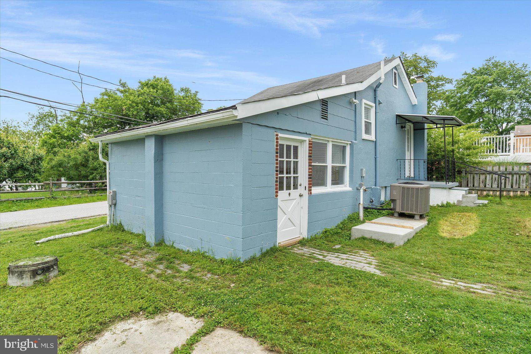 2216 Silver Lane Road Essex, MD 21221 - Photo 36 of 40