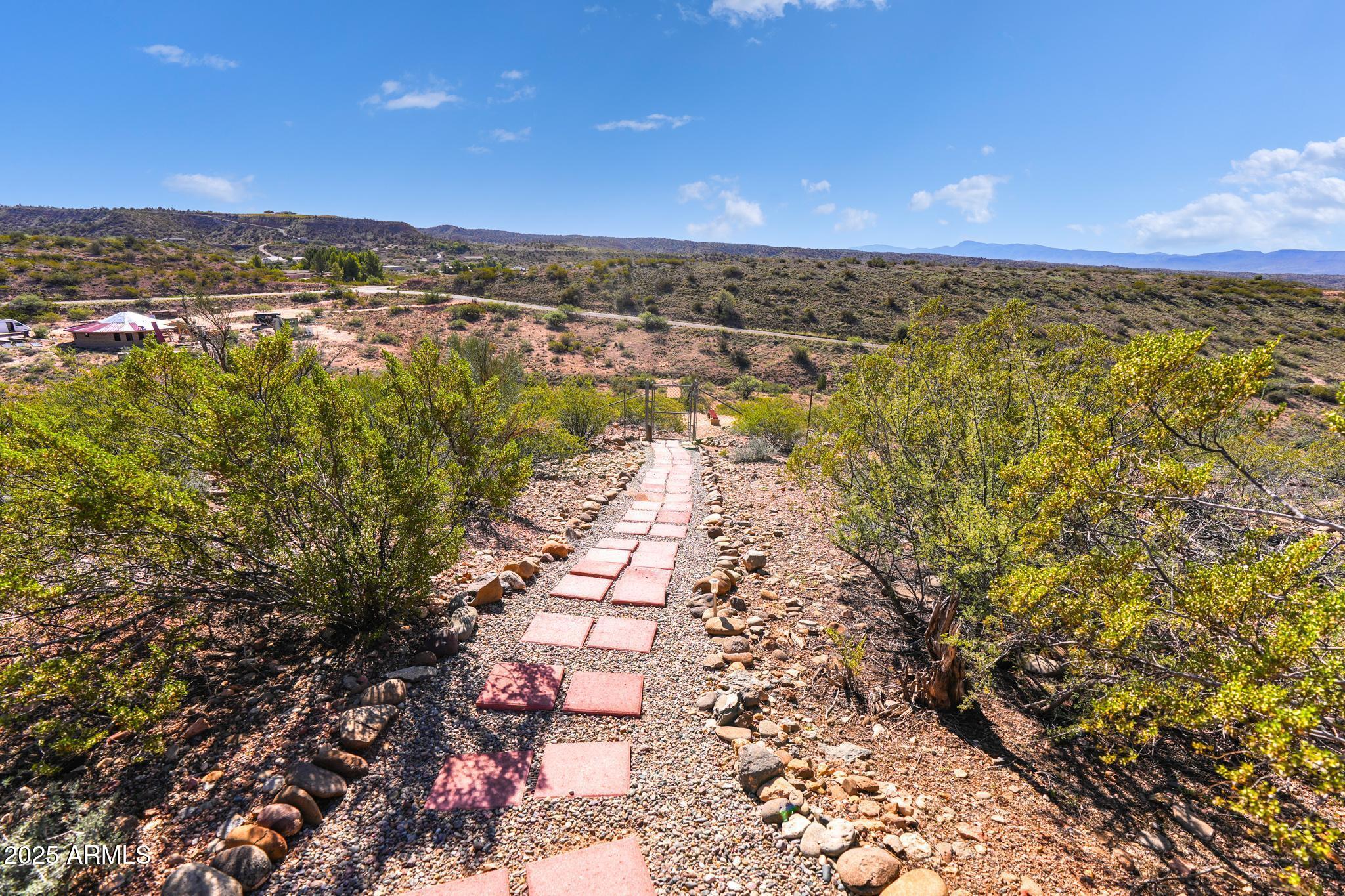 1665 Mountain View Road Cornville, AZ 86325 - Photo 33 of 46 a view of city and ocean