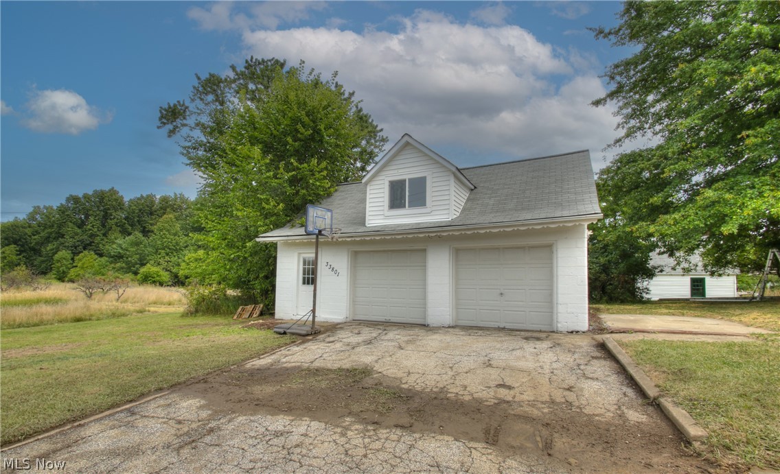 33801 Eddy Road Willoughby, OH 44094 - Photo 24 of 33