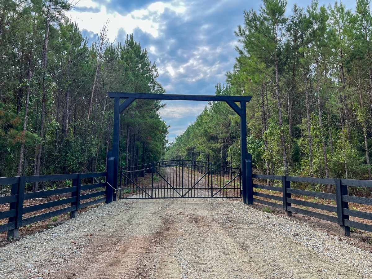 3 Fm 1987 Corrigan, TX 75939 - Photo 5 of 18 a view of outdoor space and deck