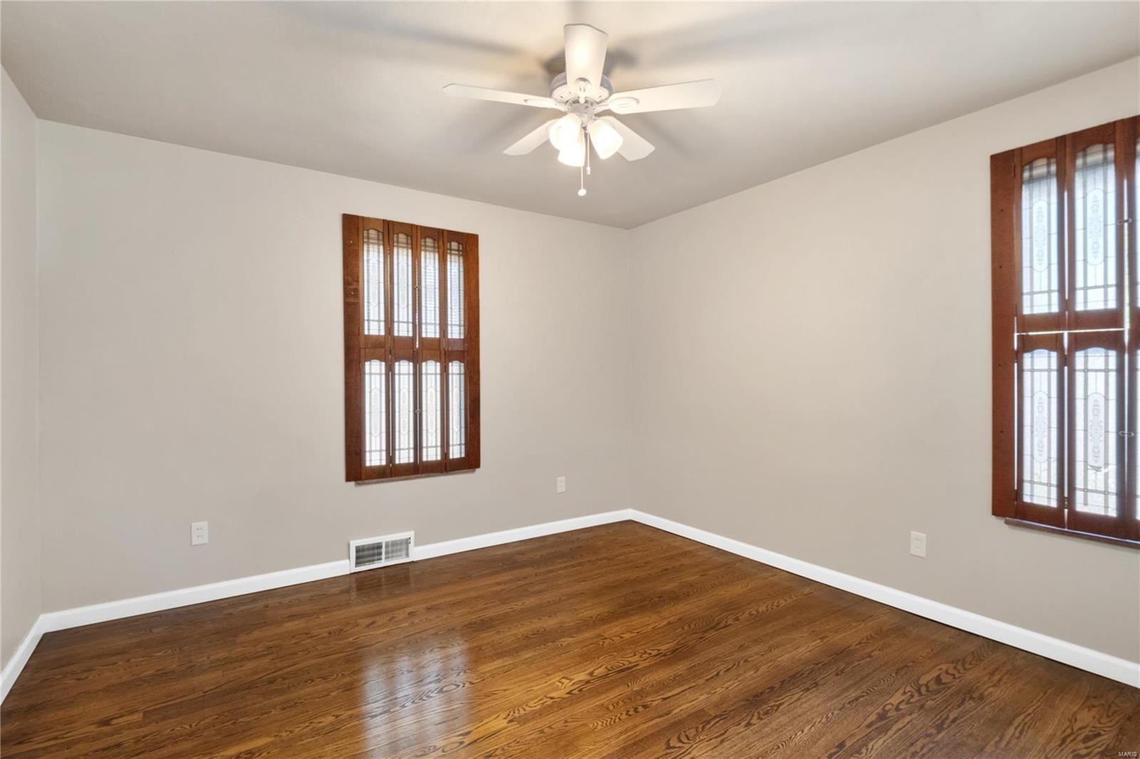13320 West Watson Road St. Louis, MO 63127 - Photo 15 of 25 Gallery Image 15