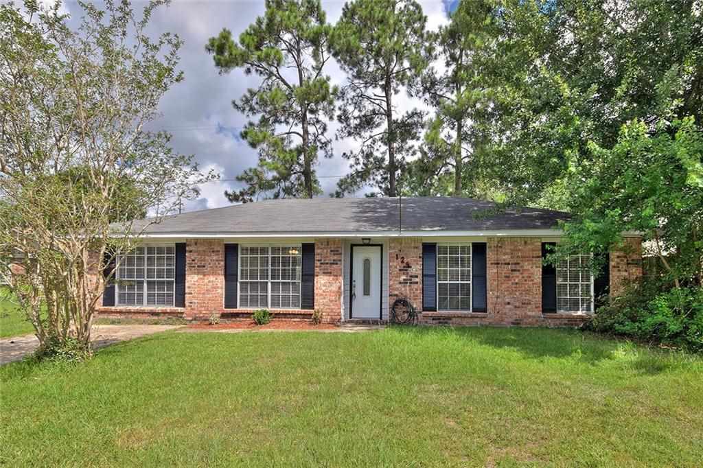 124 Trafalgar Square Slidell, LA 70461 - Photo 1 of 18